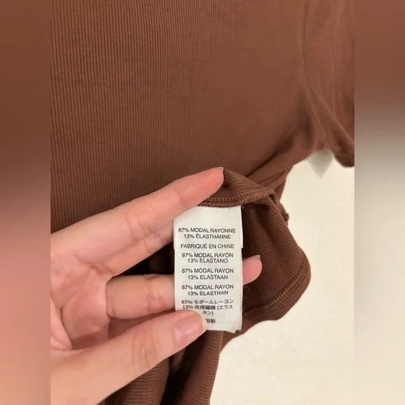 Vuori Brown Short Sleeve Tee - Picture 6 of 7